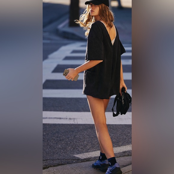 Free People Movement Hotshot Tee Romper Washed Black NWT - Picture 2 of 6